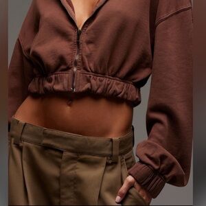 Talentless cropped zip up hoodie L